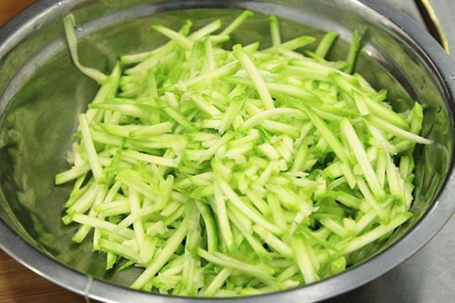 “頭伏餃子二伏面”，7月16入頭伏，具體吃啥餃子？老傳統(tǒng)別丟了