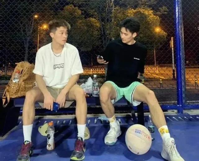 這幾個小哥哥，你選擇哪一個呢？