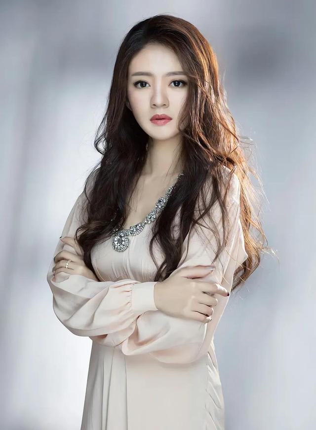 美女明星-安以軒