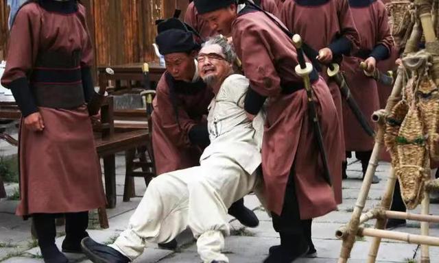 歷史上最難聽3個姓氏有多奇葩？一個像罵人，一個讓人忍不住發(fā)笑