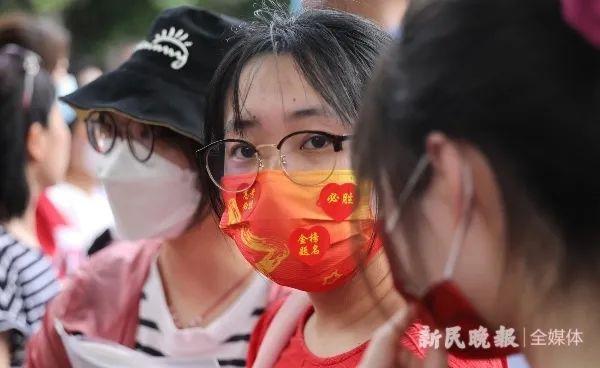 臨考前，這位考生所在的小區(qū)突然封控了……