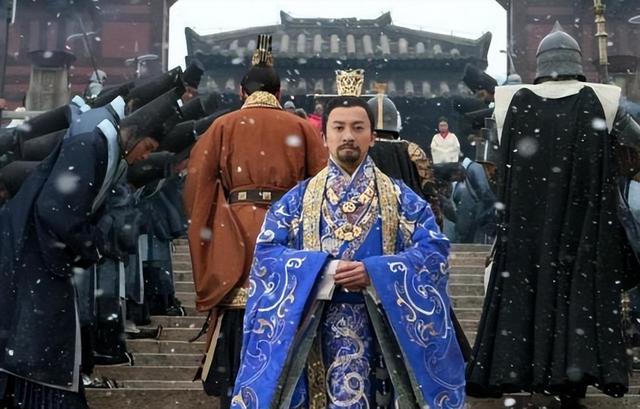 他稱帝后，連國號都懶得想，干脆用自己姓氏，皇帝名字卻家喻戶曉