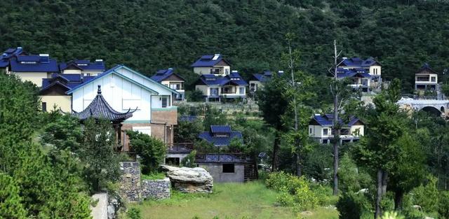 星空、石房、落地窗…來(lái)山野里這些高顏值民宿發(fā)呆、打盹、曬太陽(yáng)！