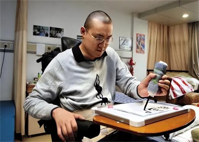 湯淼艱難的育女經(jīng)歷！為要孩子跑遍各大醫(yī)院，感嘆孩子來的不容易