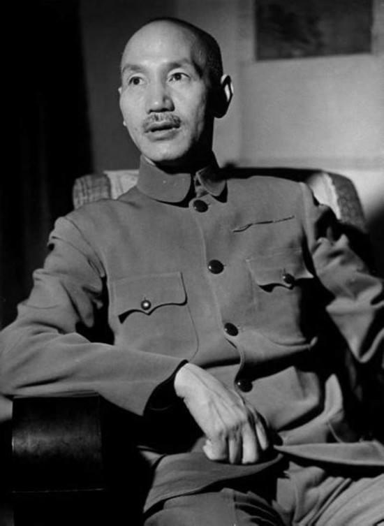 十大元帥之首朱老總，在授銜時(shí)編號(hào)卻是“004”，那么“001”是誰(shuí)