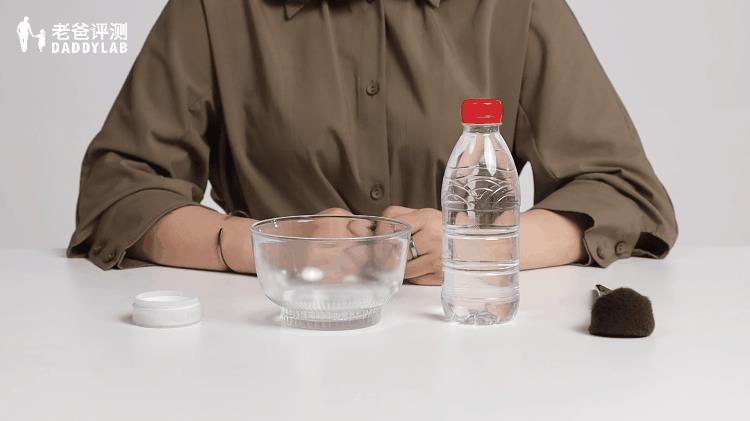 0款熱門散粉評測：大油皮？大毛孔？卡粉起皮？照著買就對了"