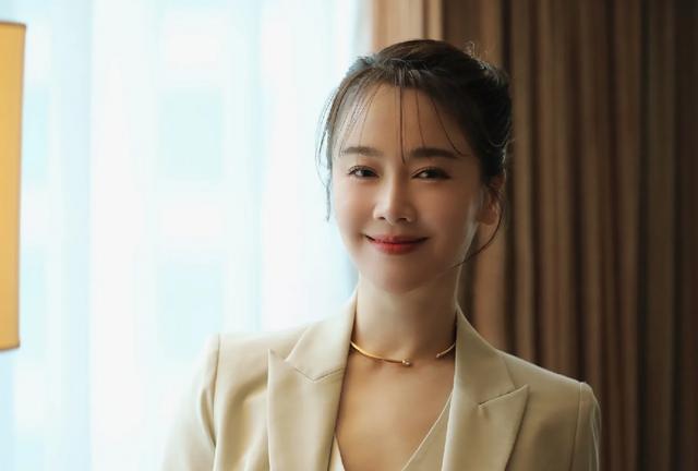“三湘美女”真的多！這10位湖南籍女星，個個膚白貌美，楚楚動人