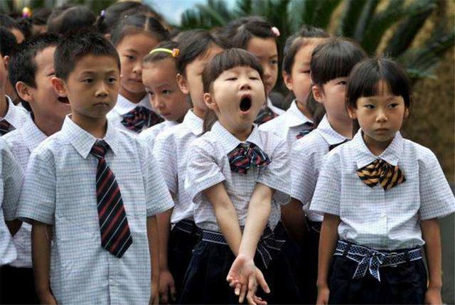 給娃取個(gè)好聽的名字不容易，父母拿捏好3方面，取名好聽又實(shí)用