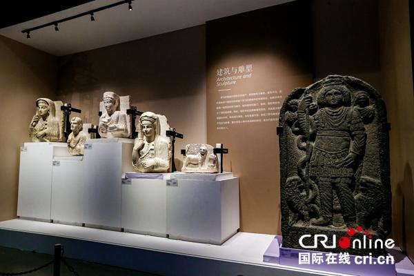 敘利亞文物首次大規(guī)模在京展出 展現(xiàn)敘中兩國交往源遠(yuǎn)流長