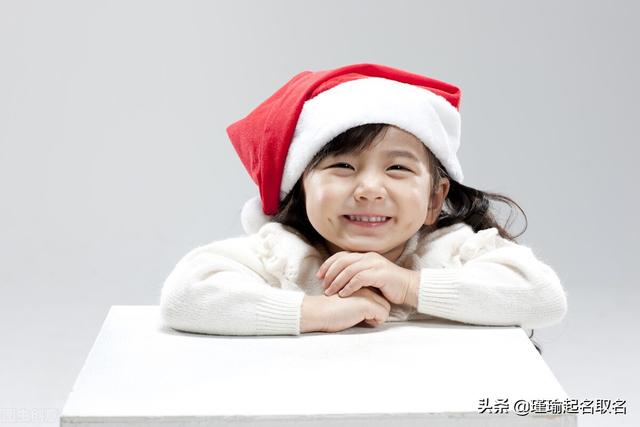 詩(shī)經(jīng)中的寶寶小名，具有濃濃的古風(fēng)韻味，清新唯美，文雅又大氣