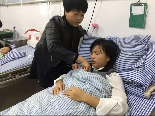 趙薇被封的真正原因！親日辱華、操縱股市，報應只恨晚到20年