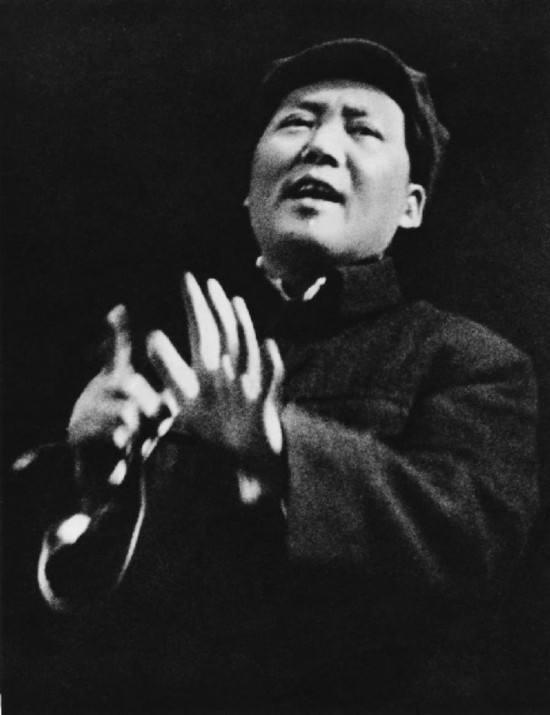 十大元帥之首朱老總，在授銜時(shí)編號(hào)卻是“004”，那么“001”是誰(shuí)