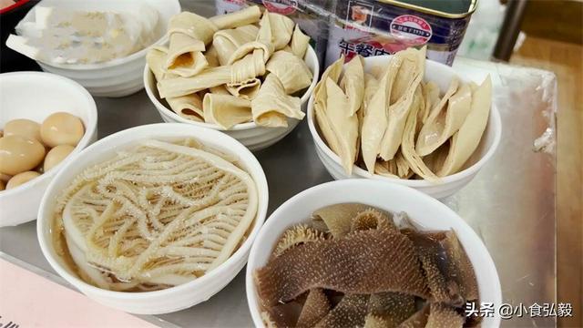 成都冒菜界的“天花板”，20年不掛招牌不起名，一天只賣3小時