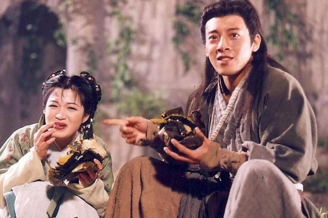 同樣是寫武俠小說，古龍取名飄逸，金庸筆下這14個(gè)名字，很有意思