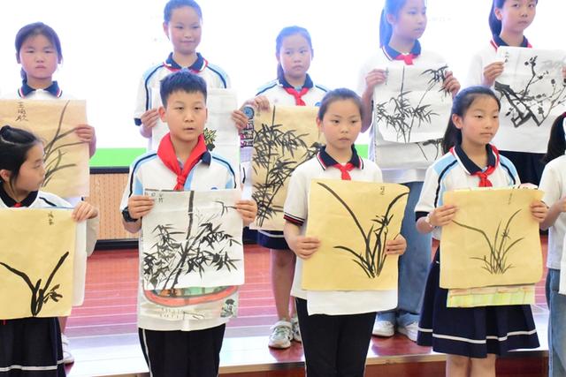 安康高新區(qū)第四小學社團展風采