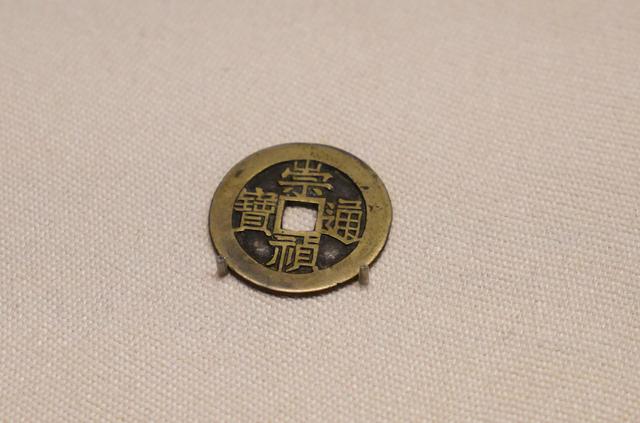 看一部古代錢幣小史，羅伯昭捐贈展亮相國博