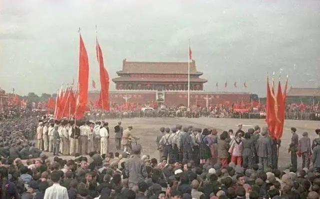 中國(guó)為何叫中國(guó)？如果連祖國(guó)名字的由來(lái)都不知道，是不是有點(diǎn)尷尬