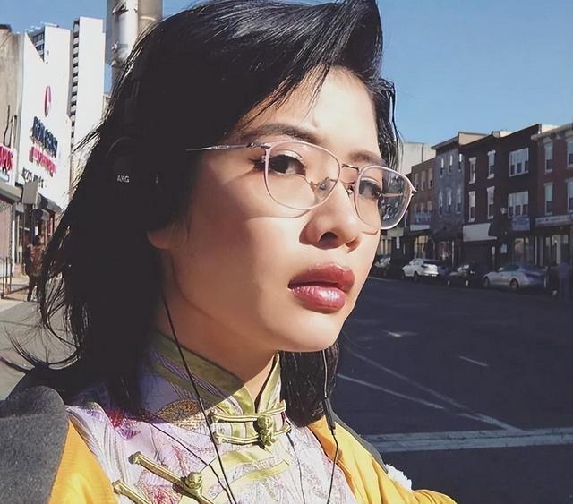兩年過去了，還有人記得“恨國女”許可馨嗎，她早就偷偷改名了