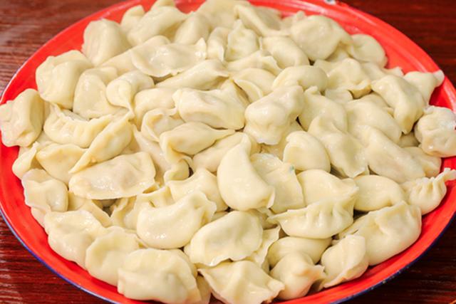 “頭伏餃子二伏面”，7月16入頭伏，具體吃啥餃子？老傳統(tǒng)別丟了