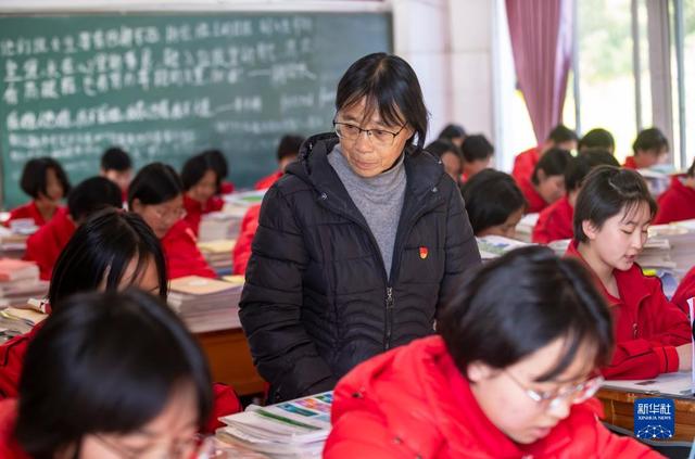 磊字五行屬什么？康熙字典磊字五行屬什么！