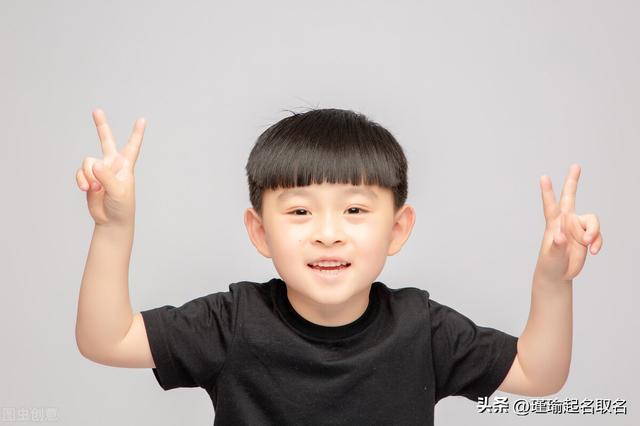 錕字取名的寓意是什么女？錕字取名的寓意是什么女孩！