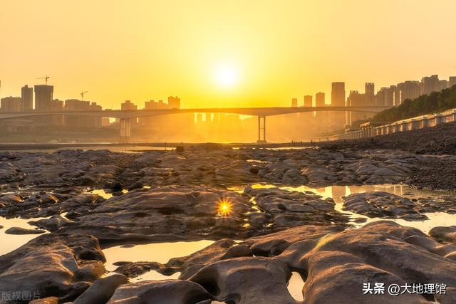 渝字取名寓意五行屬？渝字五行屬什么,有什么意思！