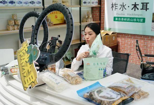 十字五行屬什么屬性？十字的五行屬性是什么！