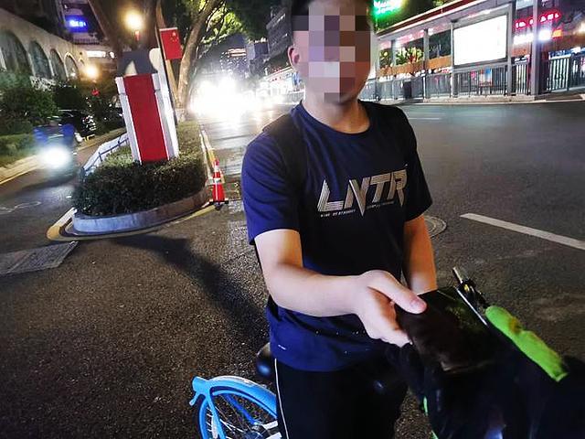 s_1s？正在下載0%！"