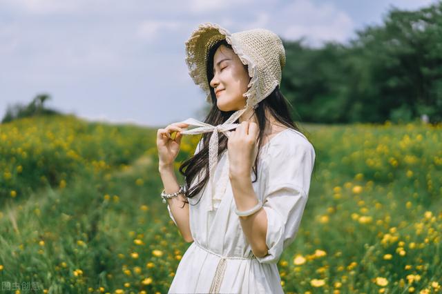 屬虎的名字女孩帶玥字的有哪些？屬虎的名字女孩帶玥字的含義！