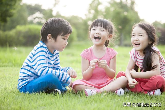 小孩起名字大全免費(fèi)2022年男孩？小孩起名字大全免費(fèi)2022年男孩女孩！