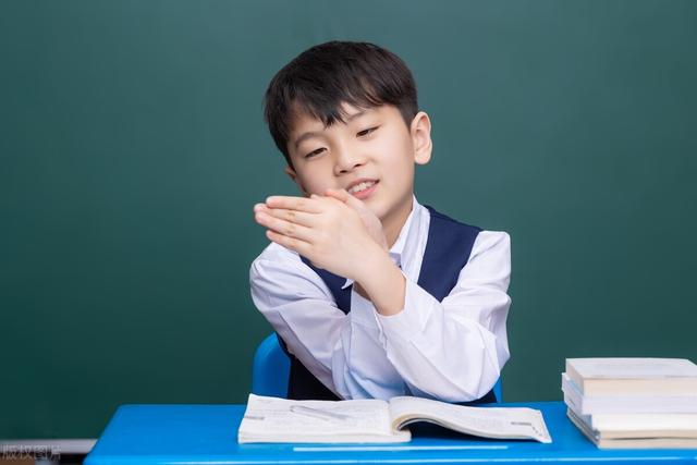 瑜五行屬什么？瑜五行屬什么,寓意是什么！