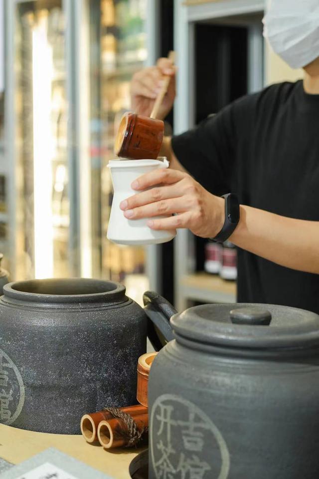 生產(chǎn)茶葉的公司取個什么名字好？茶葉品牌取名！