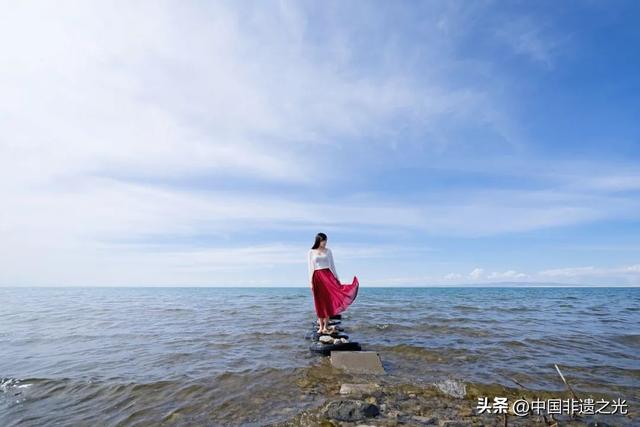 閑的意思？銜的意思！
