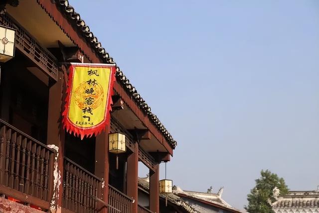 化妝品店名取名大全四個(gè)字，化妝品店名取名大全四個(gè)字霸氣