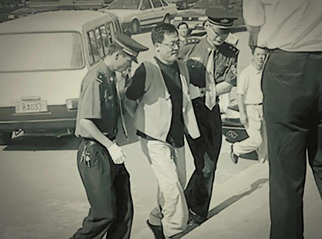 袁姓男孩起名霸氣十足，袁姓男孩起名霸氣十足的名字