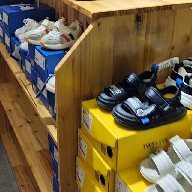 童裝店取名,帶財運的童裝店名？
