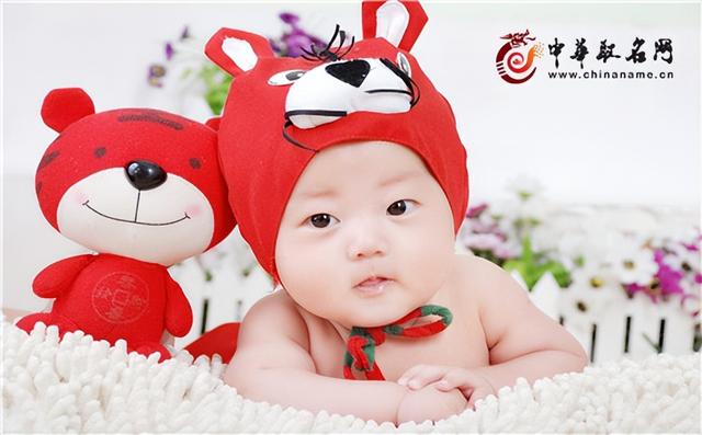 中華取名網(wǎng)姓名測試,中華取名網(wǎng)免費測名字？